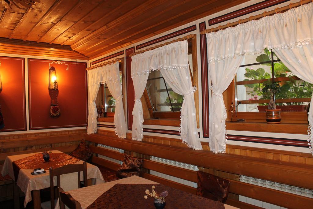 Guest House Maria Kopriwsztica Zewnętrze zdjęcie